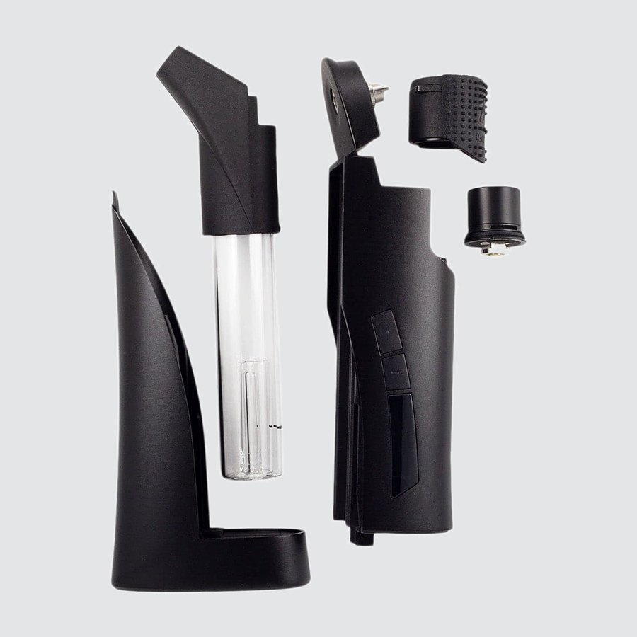 G Pen Roam taken apart: glass tube, battery, tank cover and quartz tank